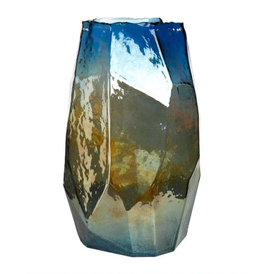 MG 1375 Vase 2025