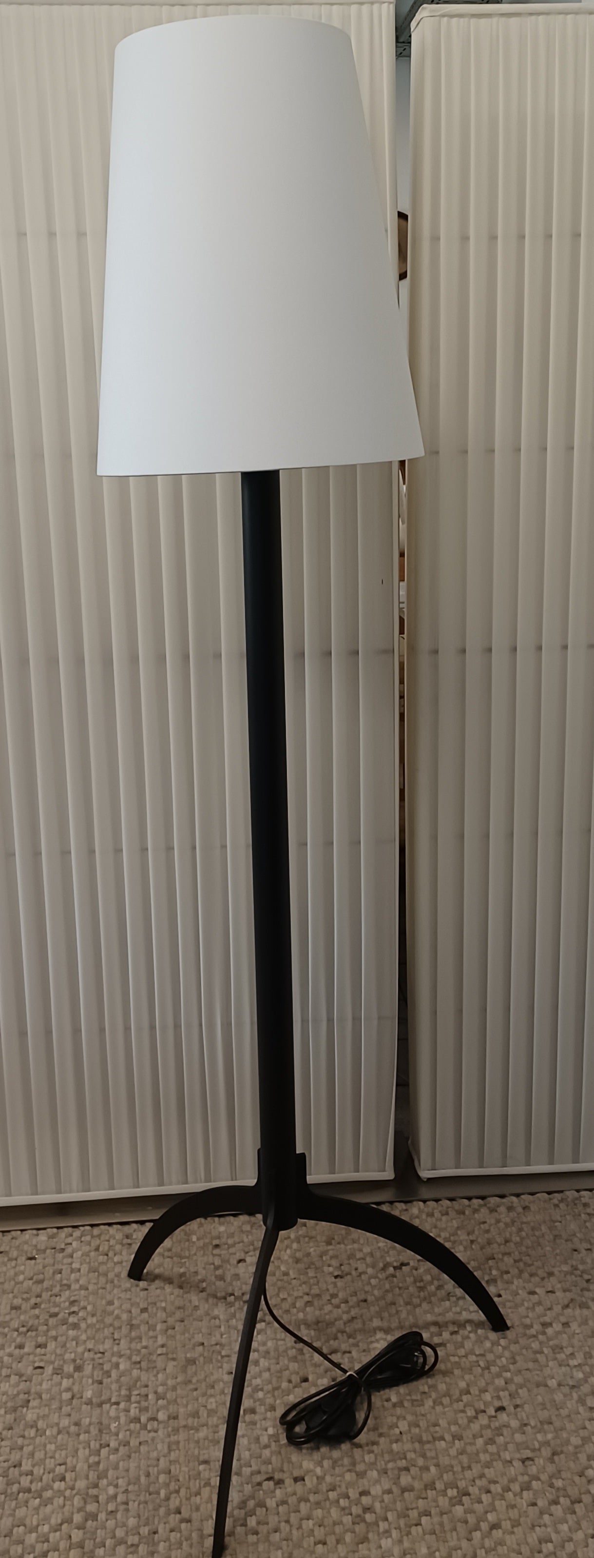 4288 Stehlampe