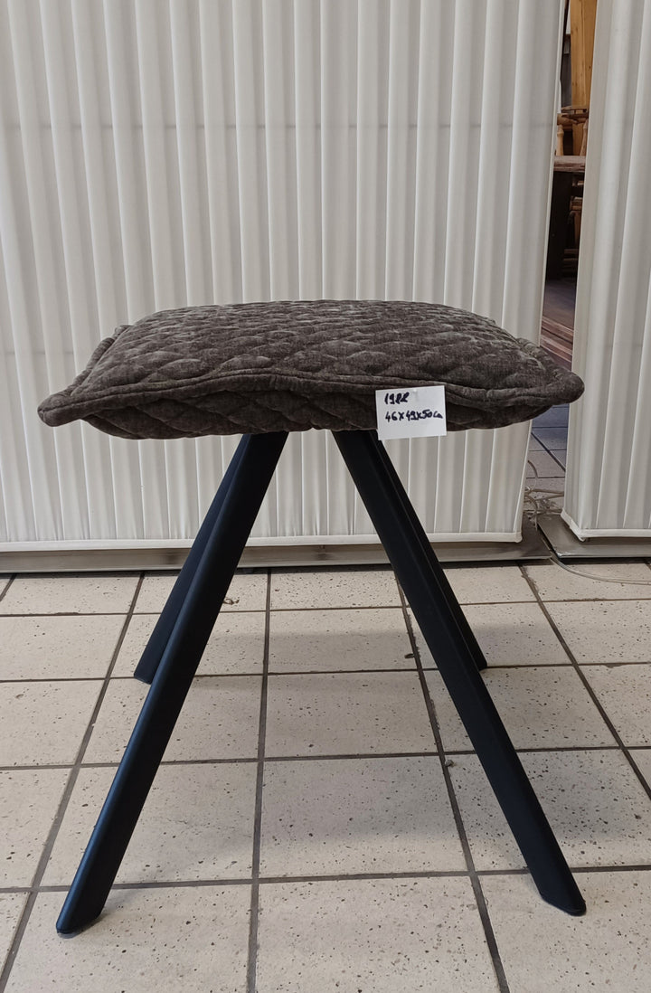 1988."Paris"  Hocker Eckig