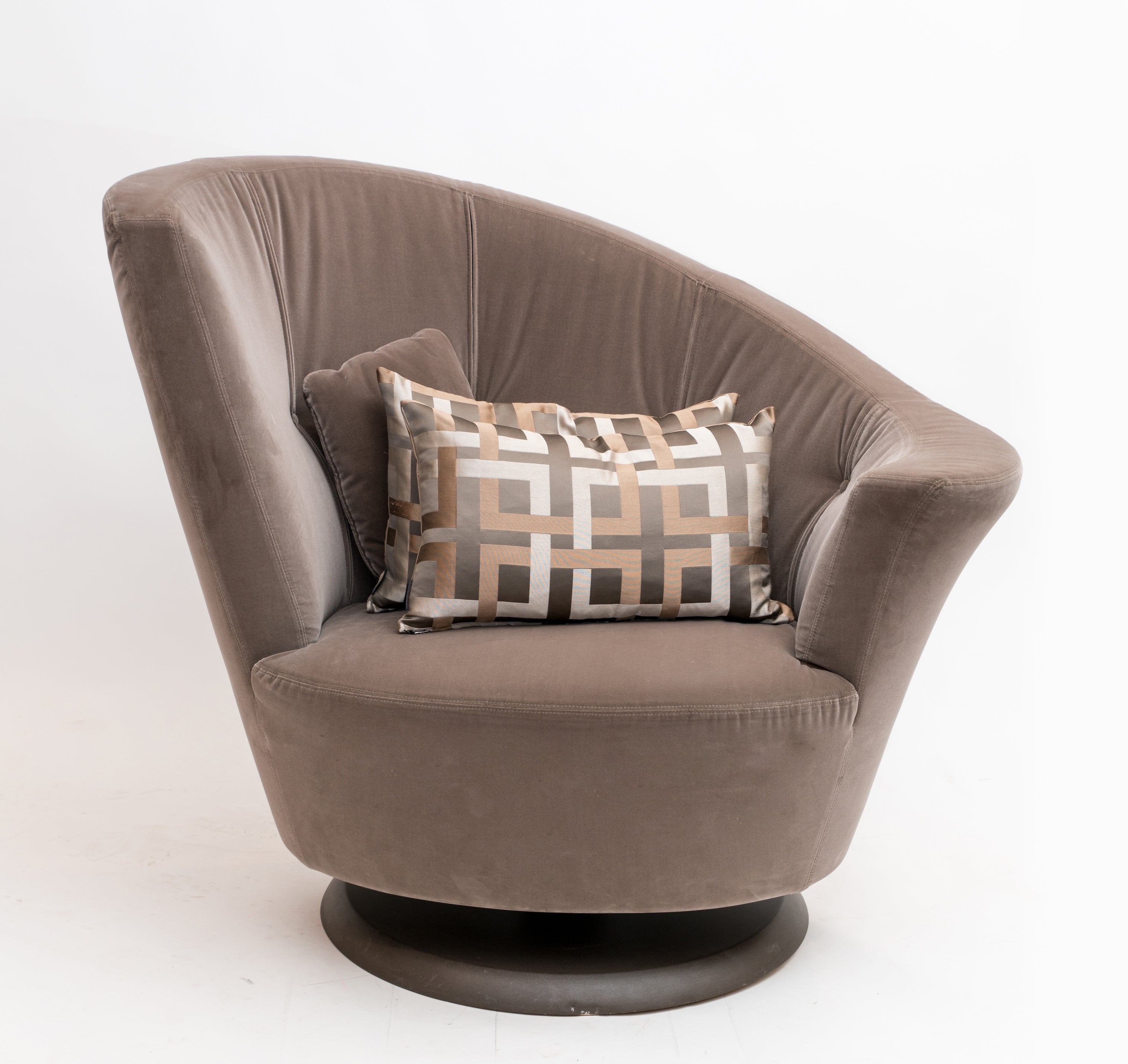 MG10154 Drehfauteuil 2025
