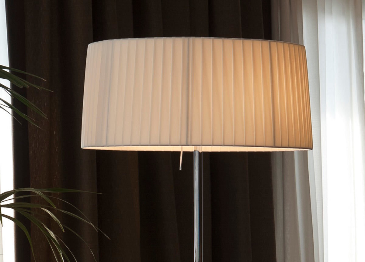 MG1368 Stehlampe Z