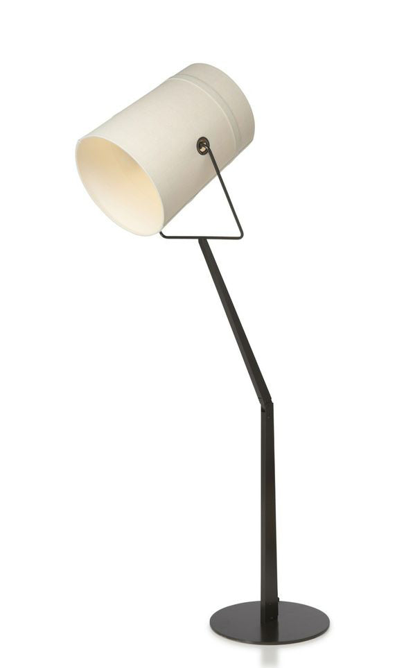 1167 Stehlampe 2023