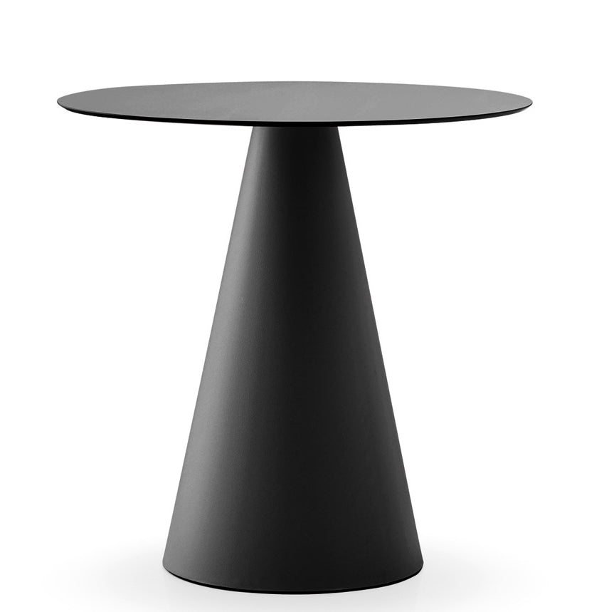 MG1958 Gartentisch 2023