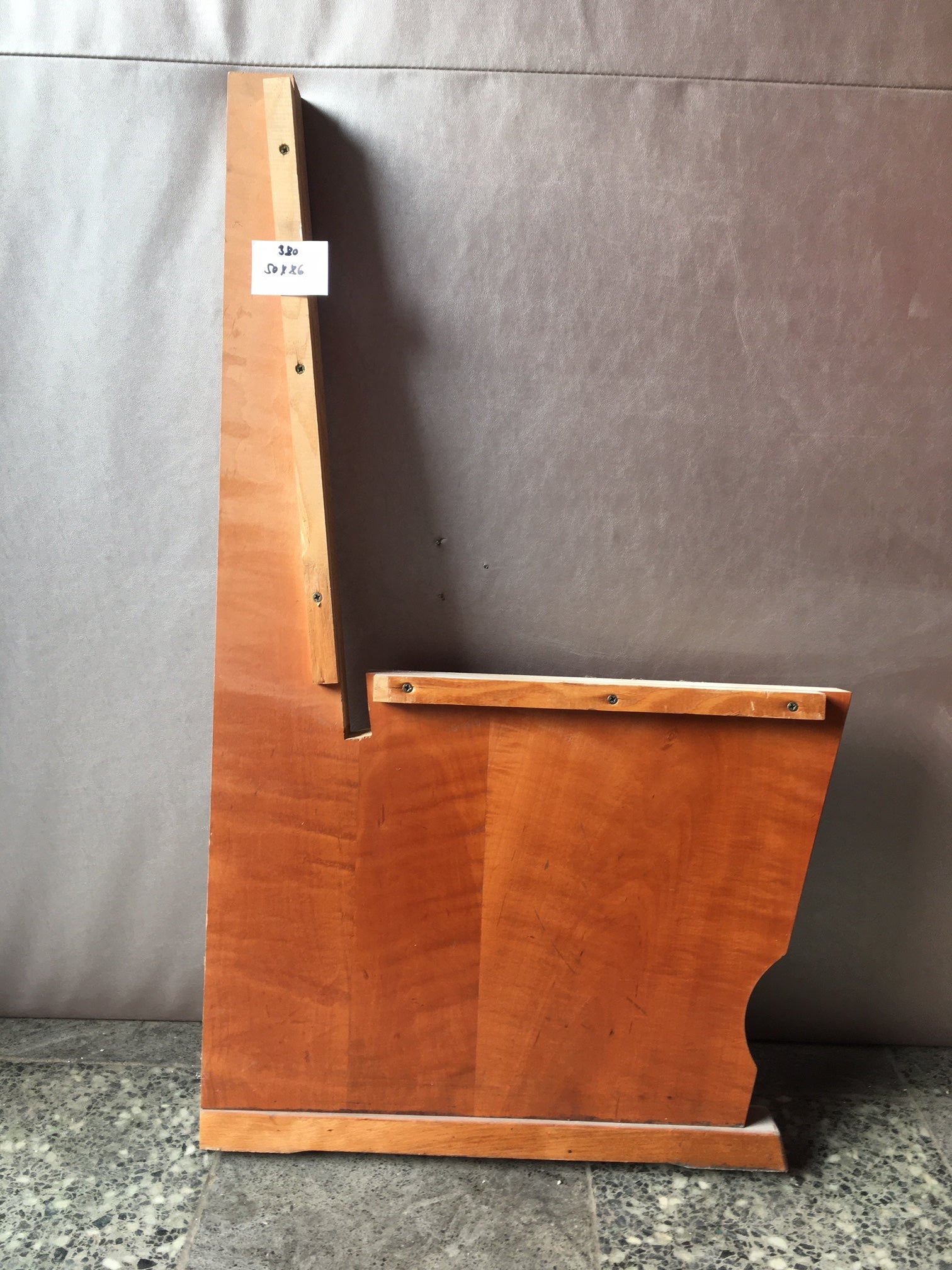 1380. Bankseite Abschluss