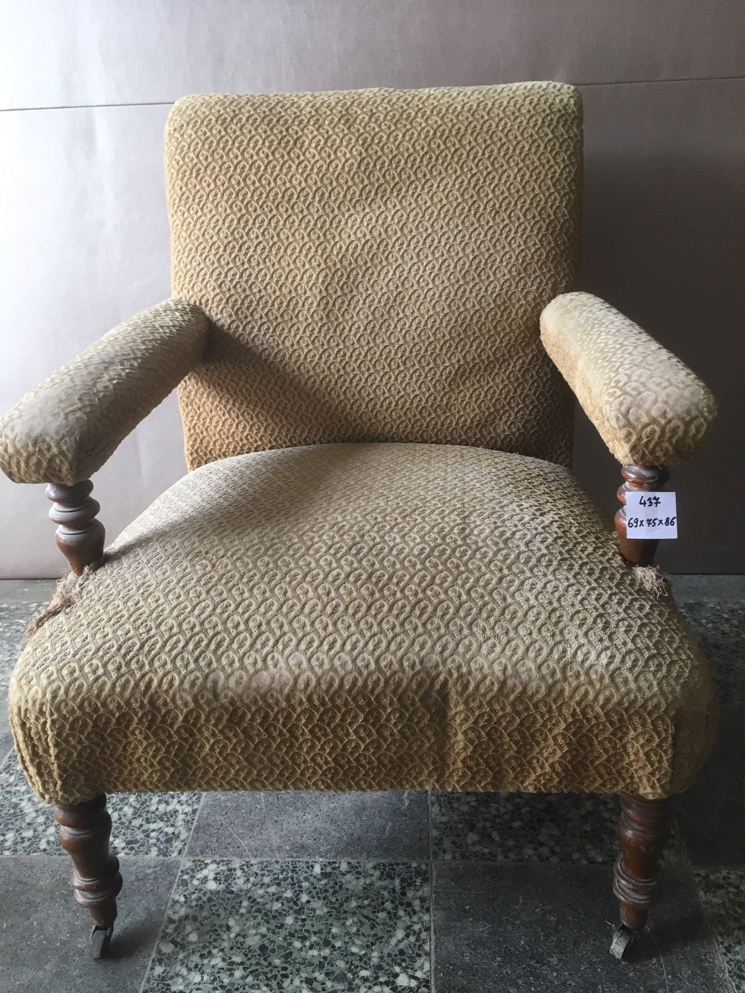 1437. Stuhl Fauteuil