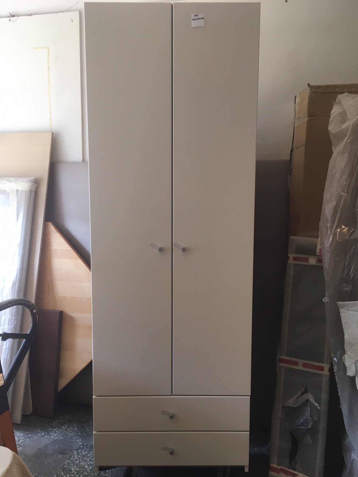 1510. Schrank 2 Türen 2 Laden