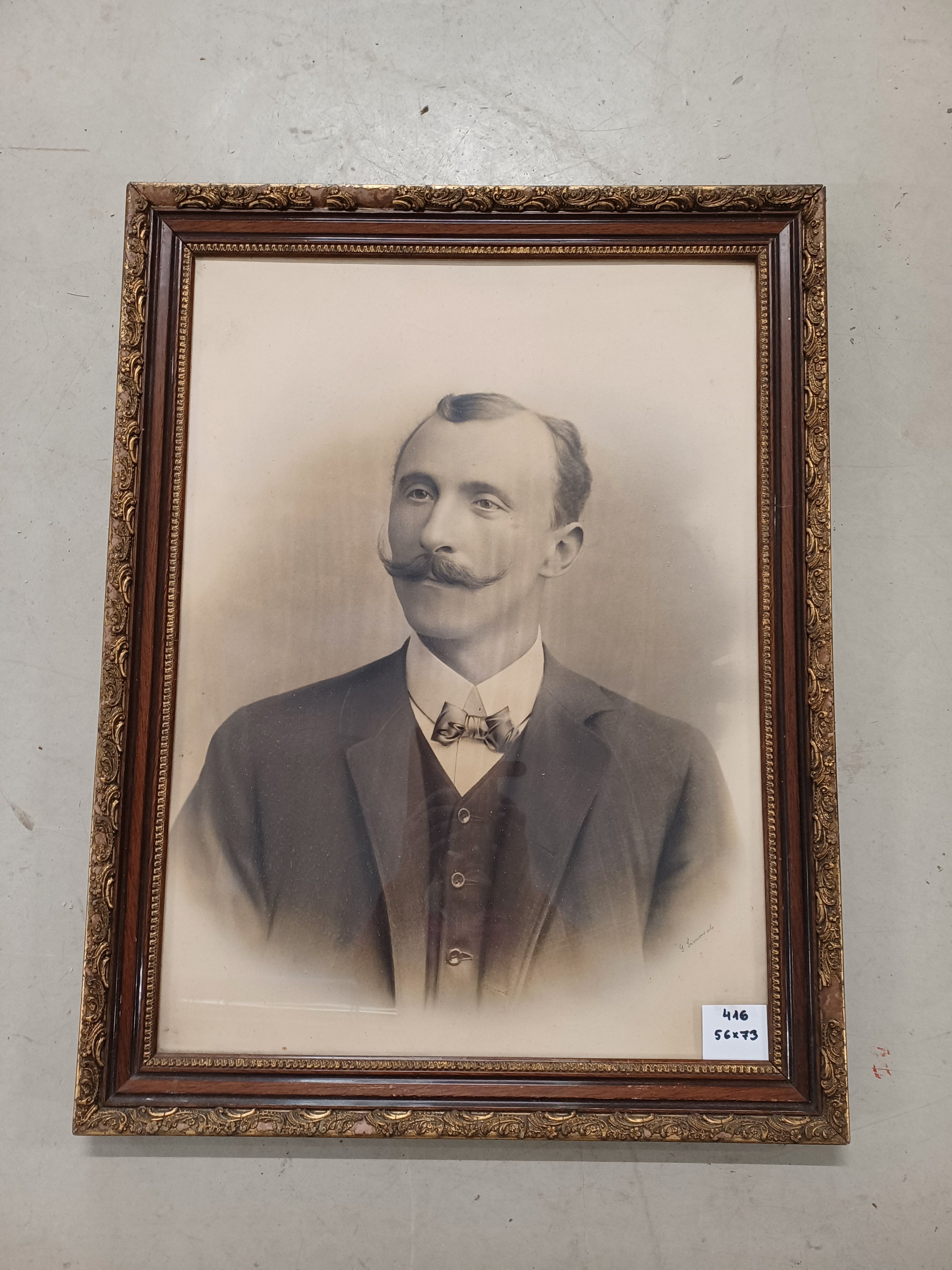 0416.  Bild mit Rahmen