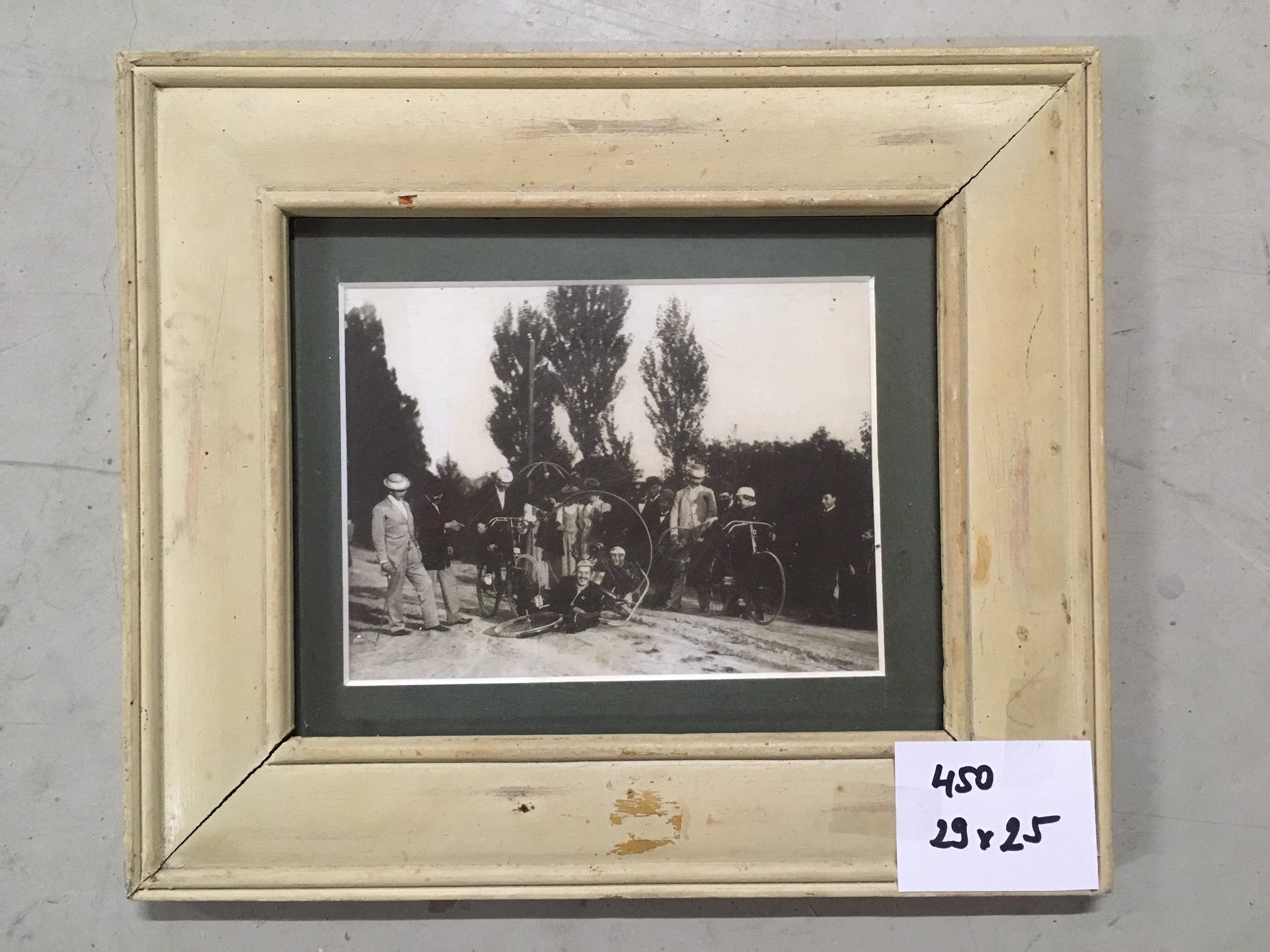 0450.  Bild mit Rahmen