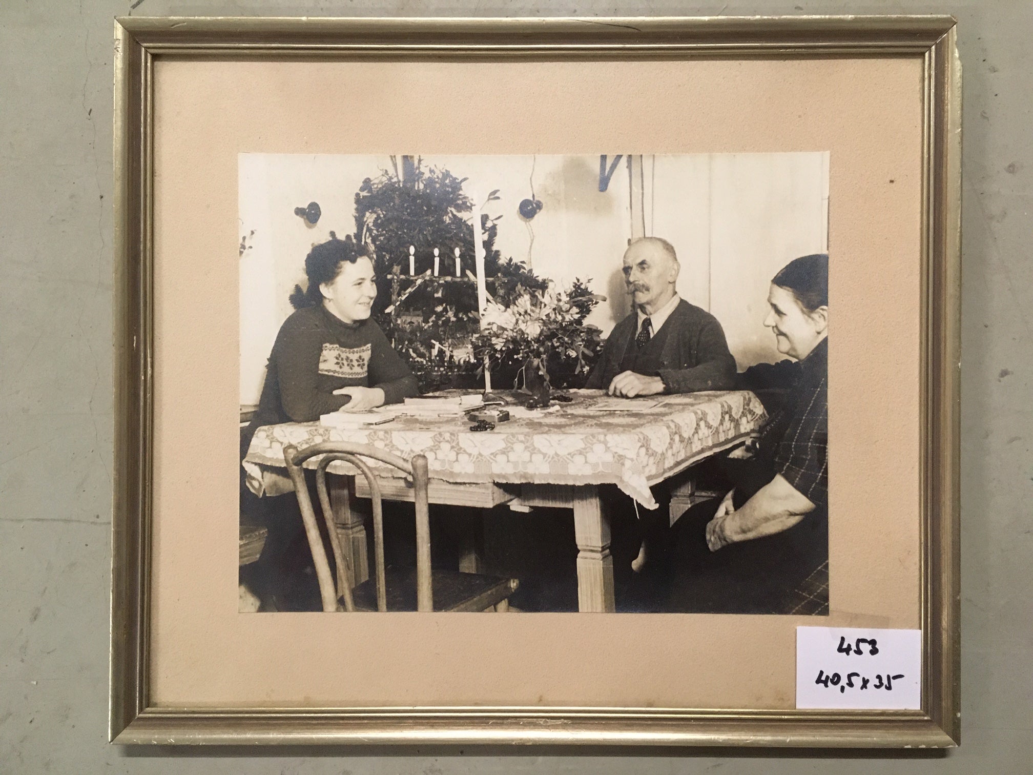 0453.  Bild mit Rahmen