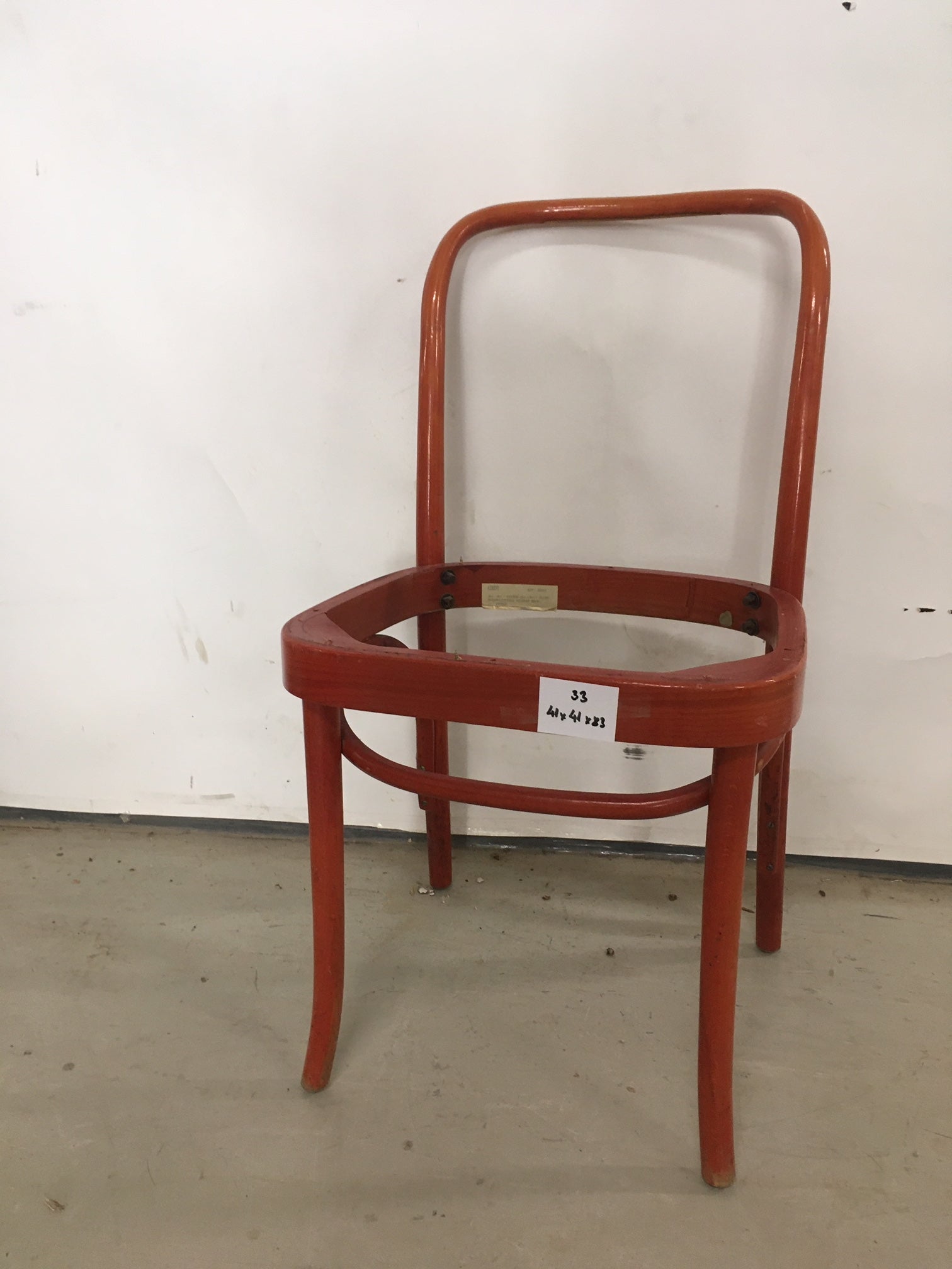 1033. Holzstuhl - Stuhlgestell