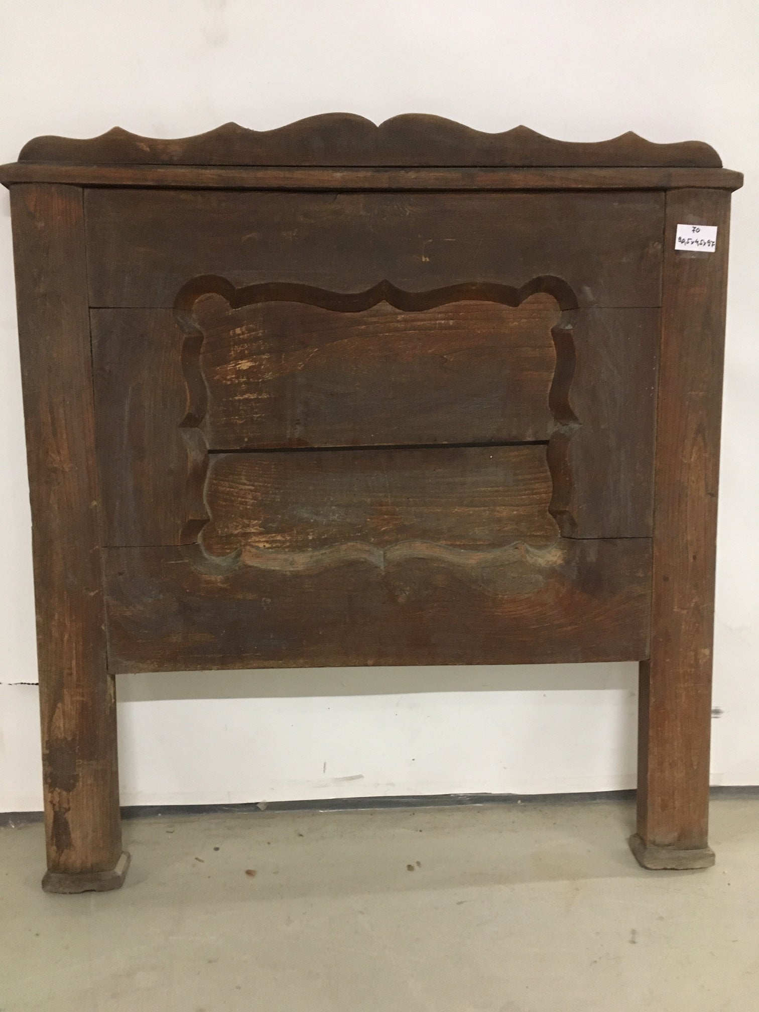 1070. Bett Kopfteil und Fußteil